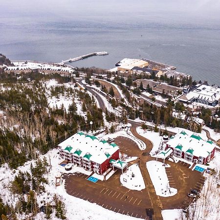 Les Pavillons Du Petit Manoir Du Casino Ξενοδοχείο La Malbaie Εξωτερικό φωτογραφία