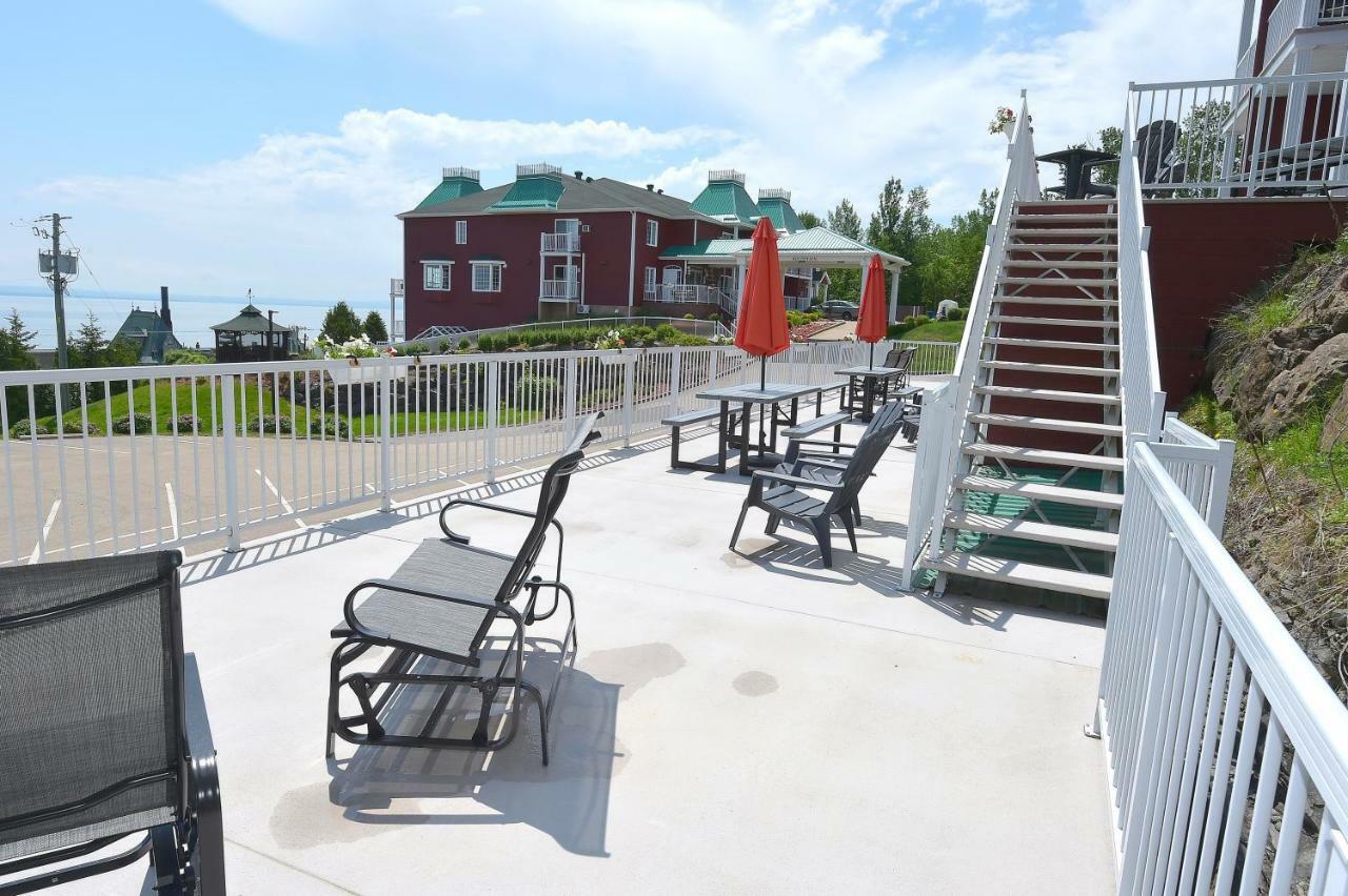 Les Pavillons Du Petit Manoir Du Casino Ξενοδοχείο La Malbaie Εξωτερικό φωτογραφία