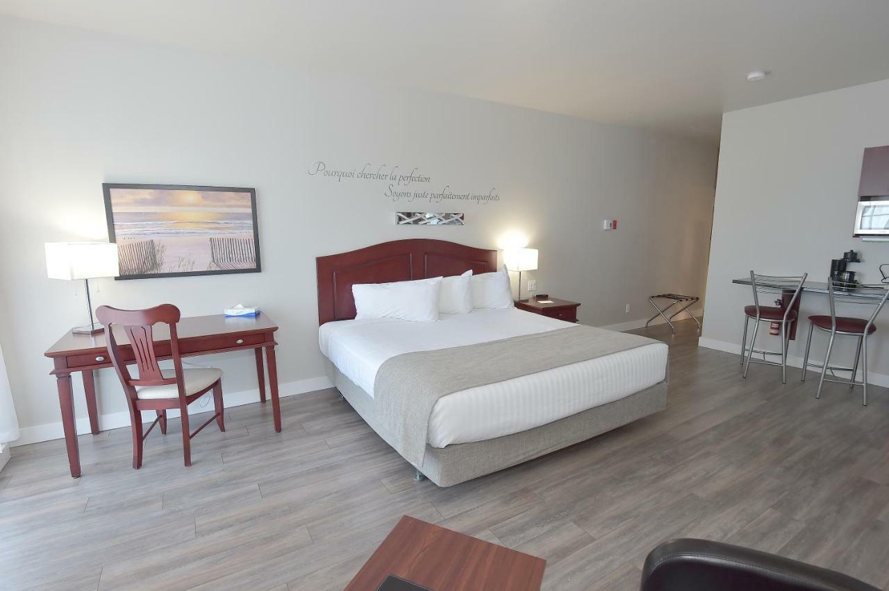 Les Pavillons Du Petit Manoir Du Casino Ξενοδοχείο La Malbaie Εξωτερικό φωτογραφία